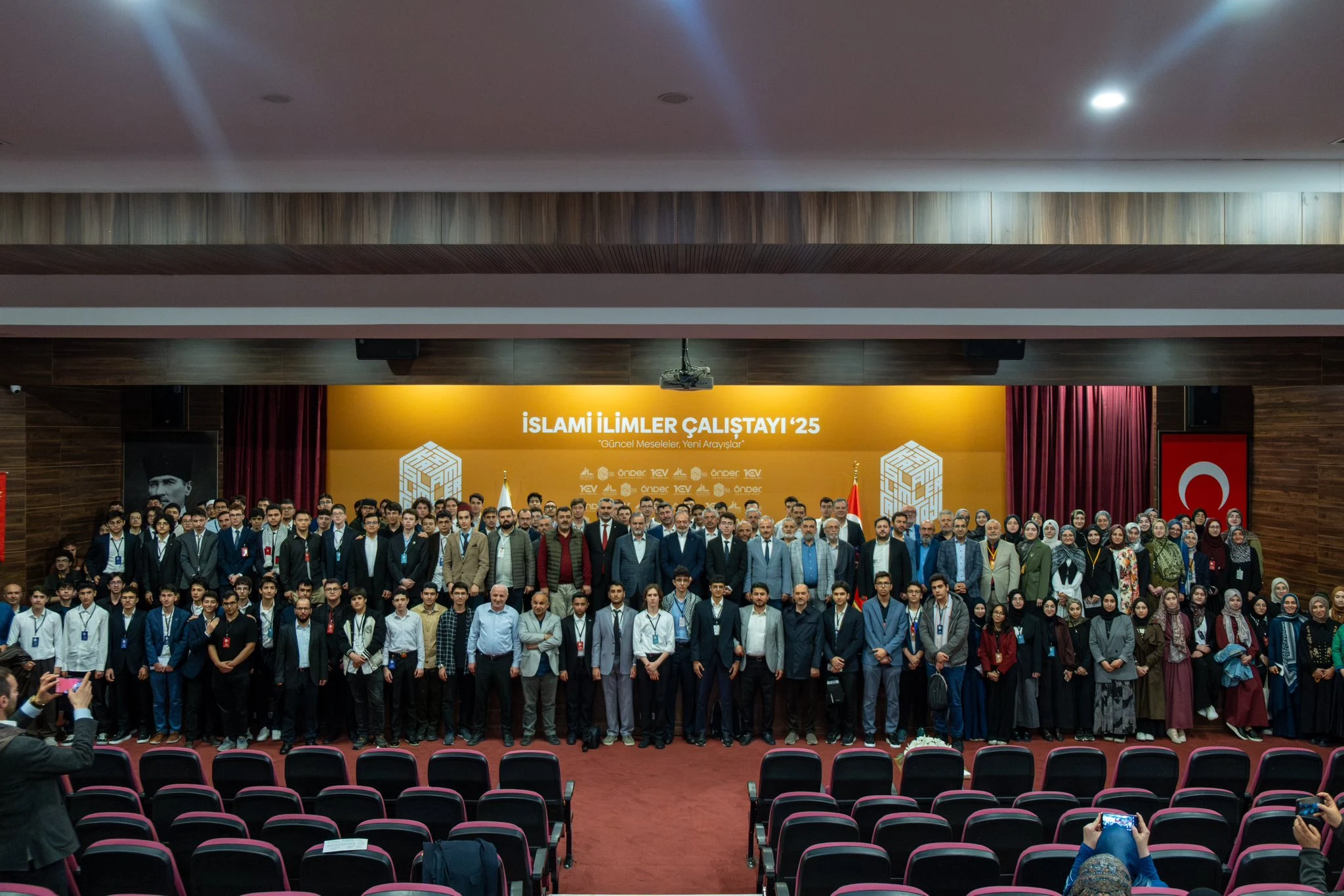 İslami İlimler Çalıştayı "Güncel Meseleler, Yeni Arayışlar"