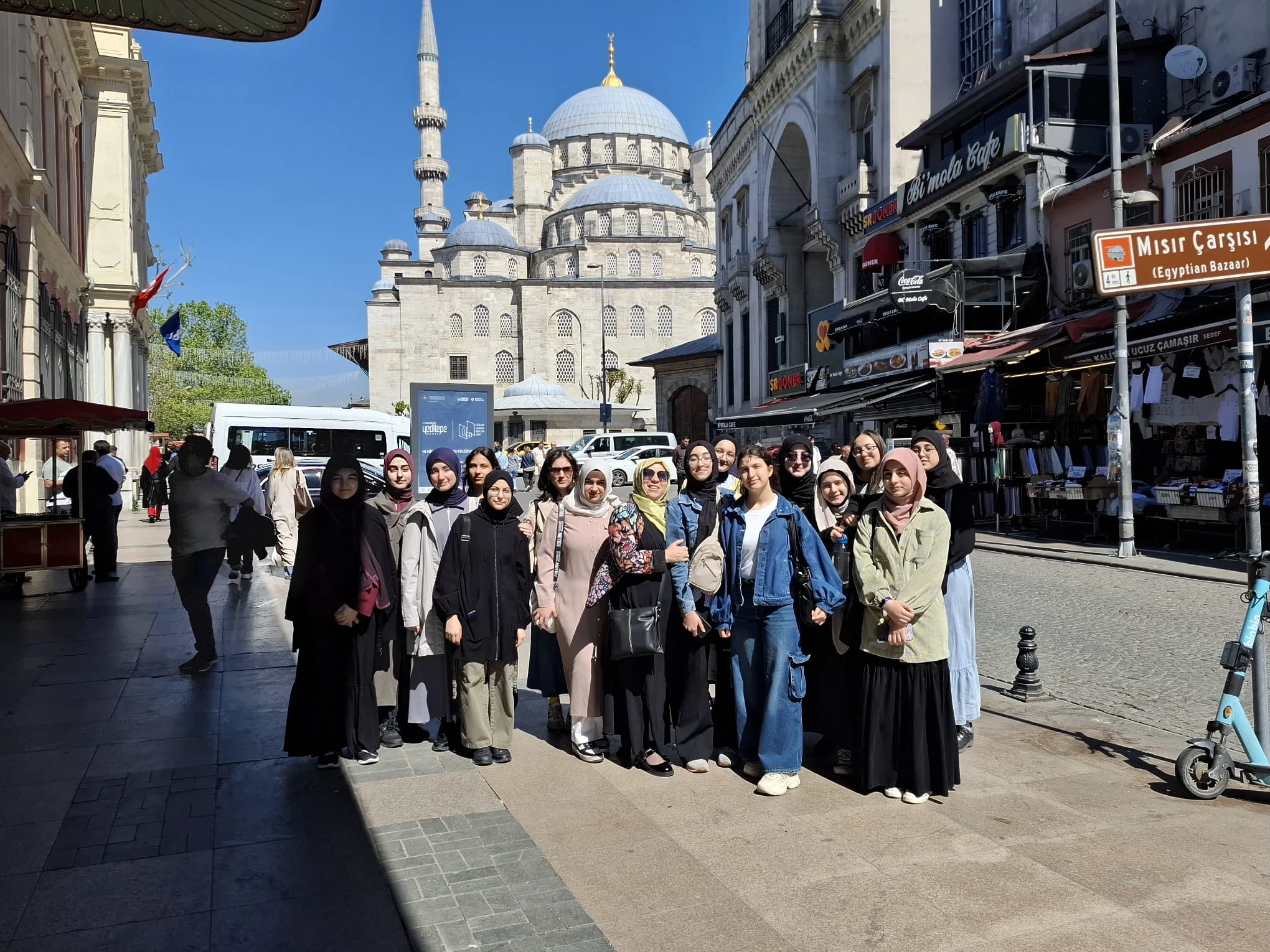 Arapça Kulübü ile İstanbul Üniversitesi ve Beyazıt Gezisi